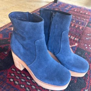 Charlotte Stone La Paz size 8